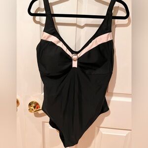 Black &white stripe one piece swimsuit L Esmaro Silver metal front embellishment